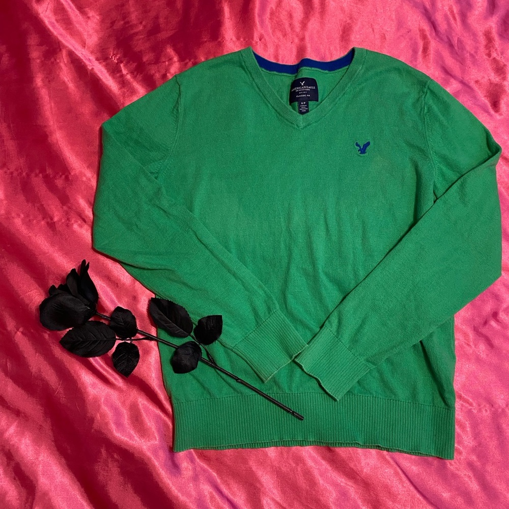 American Eagle Bright Green Classic Fit Sweater